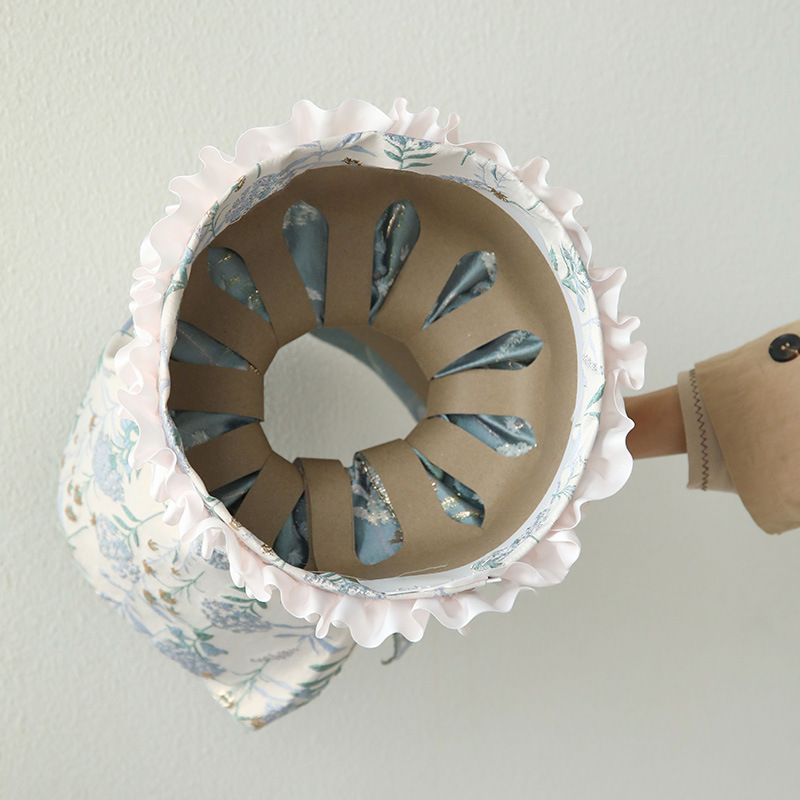 Flower packaging lining base package flower artifact material fixed cardboard small incense wind round bouquet styling piece Specification drawing