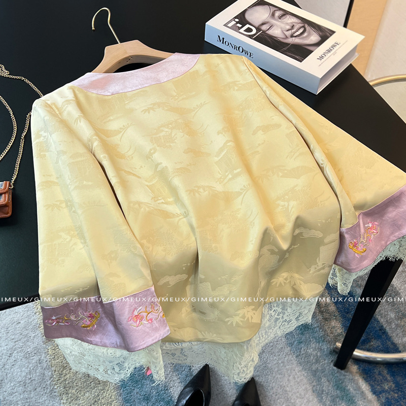 New Chinese-style women's clothing for 2025, featuring a petite design with tassel embroidery and lace patchwork. Spring Application Scenario