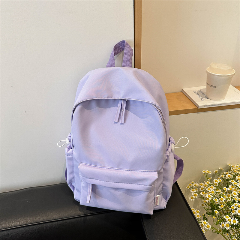A large-capacity, fresh and clean backpack for high school, primary school and junior high school students from grades three to five and six in the Korean version of the schoolbag on Instagram Application Scenario
