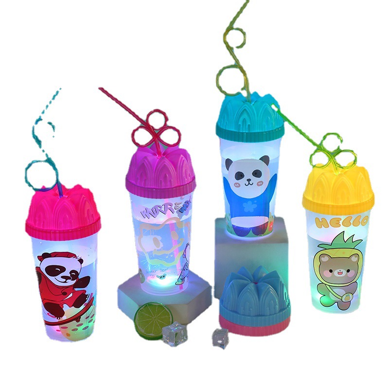 600Ml Luminous Children's Sippy Cup Cute Bear Student Water Cup Pp Sippy Baby Water Cup Plastic Cup Item Picture