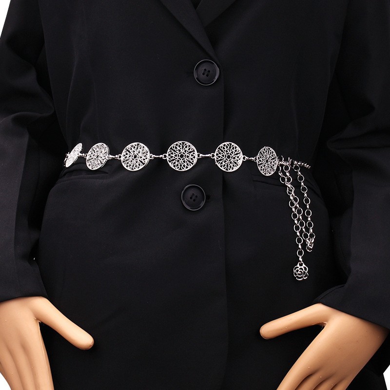 Spring and summer hook-adjustable waist chain for women, a fashionable European and American metal chain that pairs well with dresses and sweaters to decorate the body chain details Picture