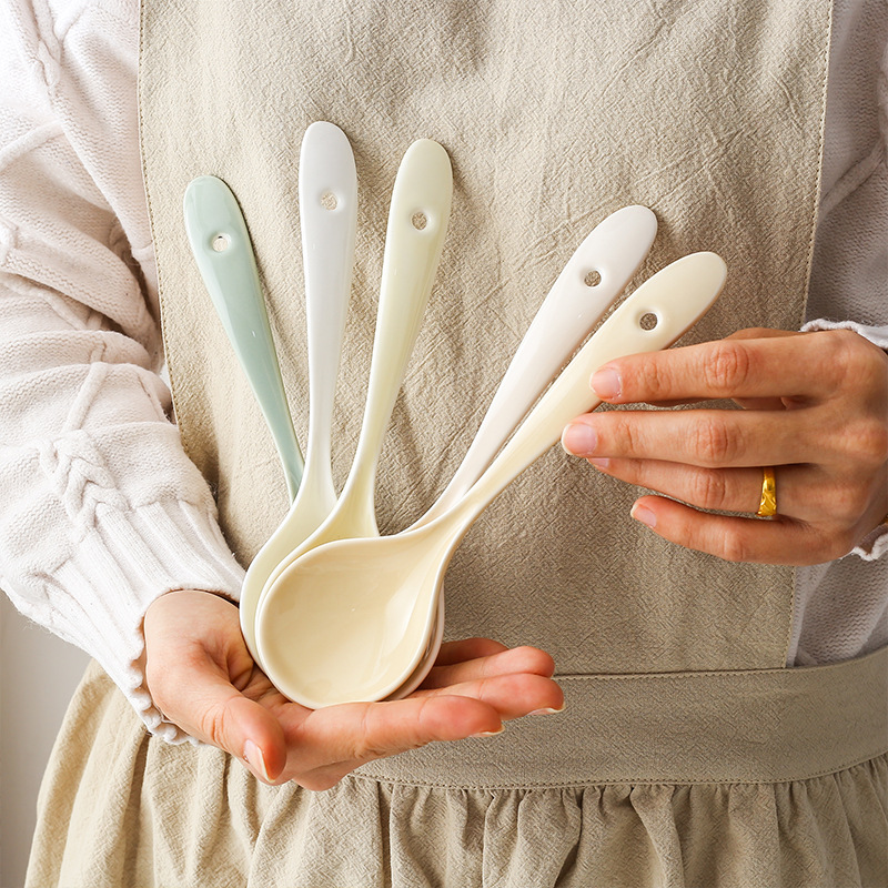 Japanese creative ceramic spoon Restaurant home soup eating spoon Kitchen spoon restaurant spoon cute spoon