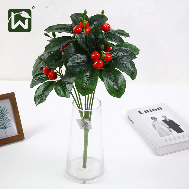 Wholesale of artificial green plants, "Prosperity Red Fruit" decorative plants, table flowers, engineering greening grass, and outdoor landscaping