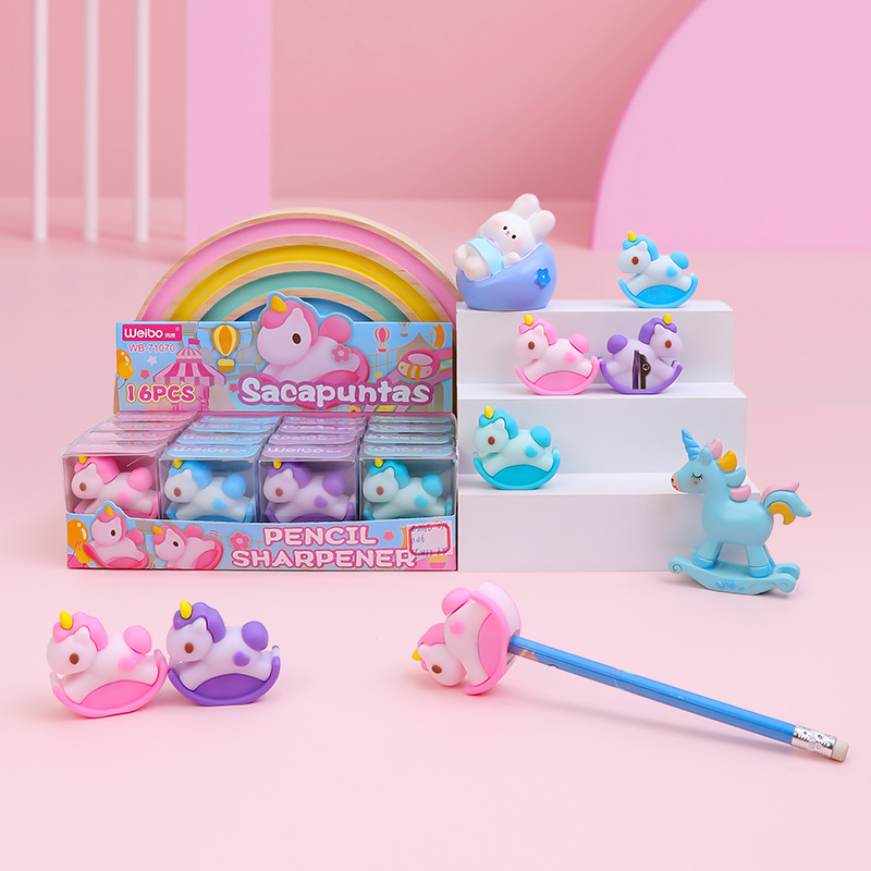 Weibo Stationery Products Primary School Cartoon Love Wooden Horse Pencil Sharpener Manual Spinning Pen Portable Pencil Sharpener Gift Box packaging