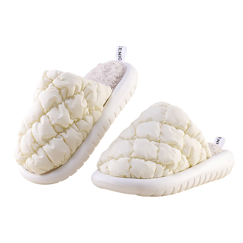 泡芙棉拖鞋便白底实物图