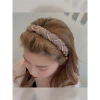 2025 New best-selling hairband for women, high top of the head, fabric mesh, pearl, women, toothed facial cleansing hairband Application Scenario