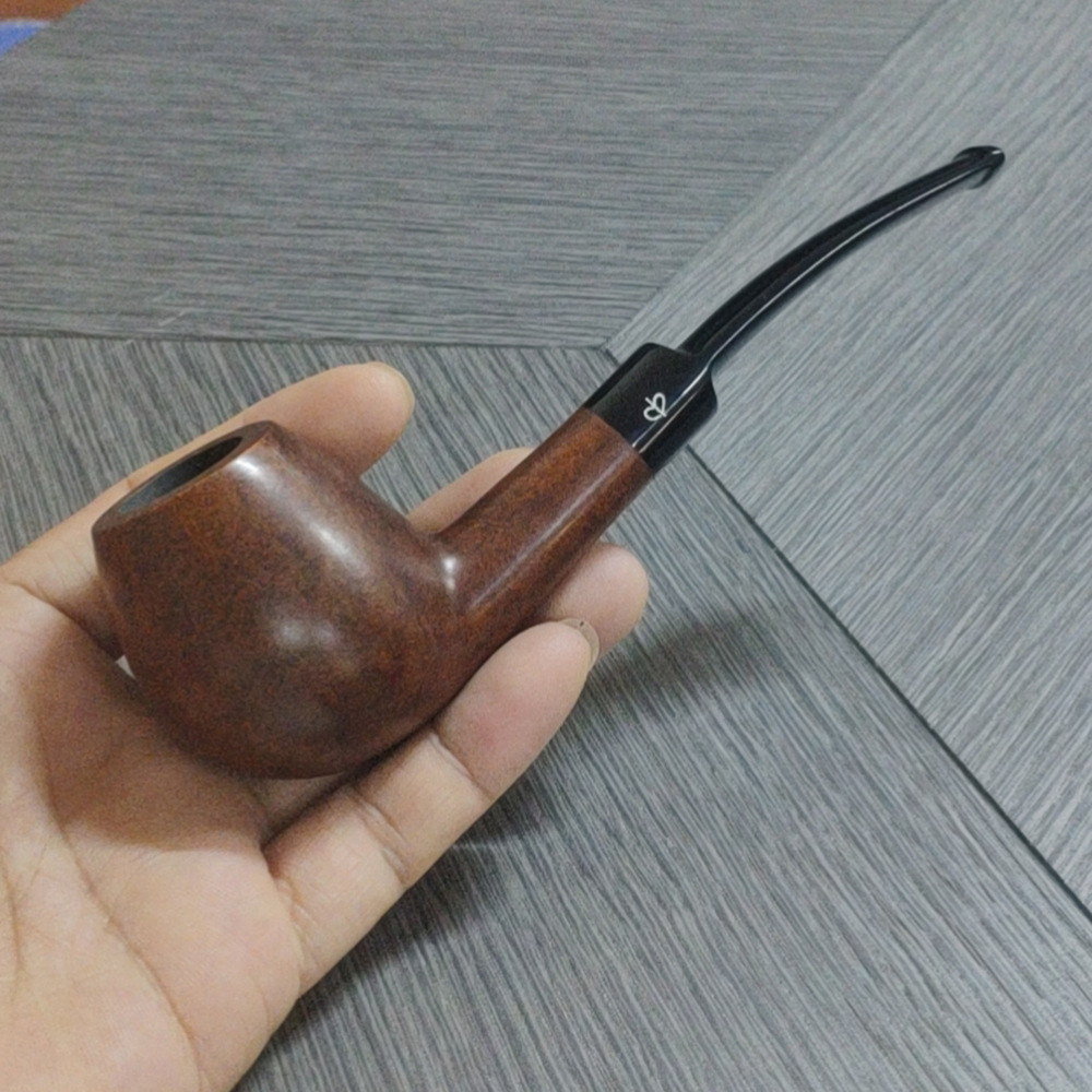 木香石楠木烟产品图