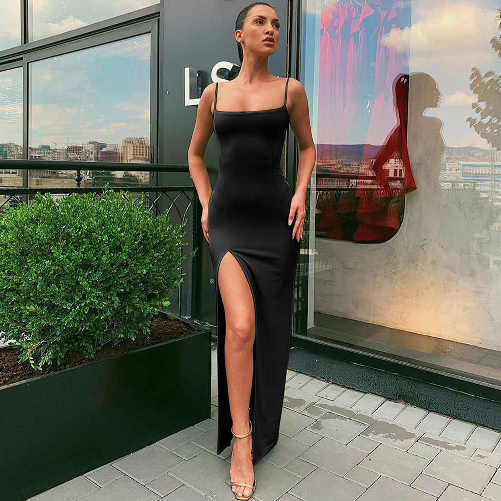 A new cross-border women's dress for Spring/Summer 2022, featuring a halter one-neck, slimming, backless and sexy slit details Picture