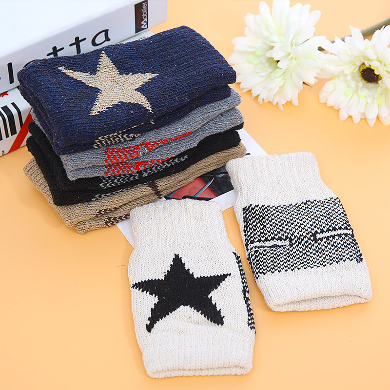 Korean-style knitted woolen gloves for warm autumn and winter, suitable for both men and women, fashionable couple, half-finger warm fingerless gloves and wrist guards details Picture