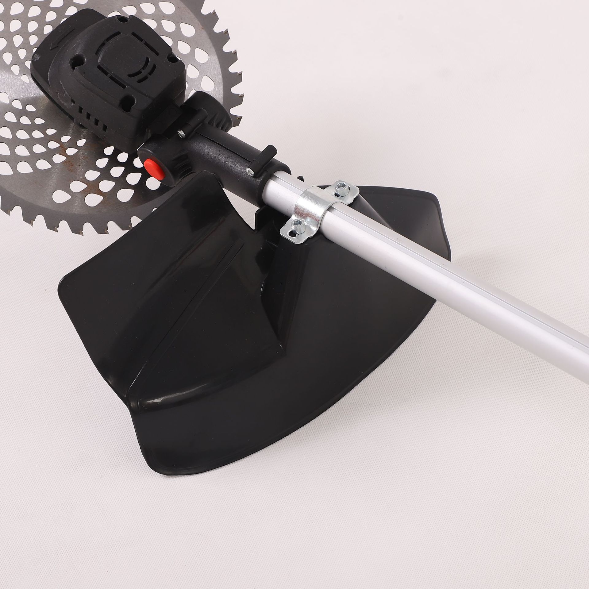 Electric Mower High-Power Handheld Rechargeable Small Household Weeder Multi-Functional Garden Lawn Mower Application Scenario