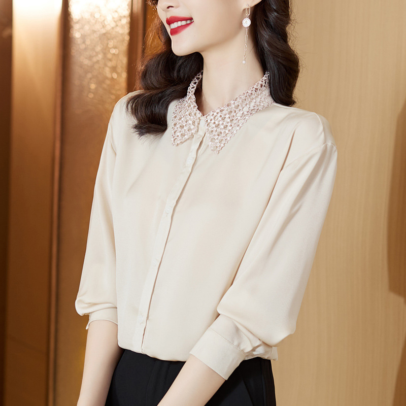 实拍年轻妈妈细节图