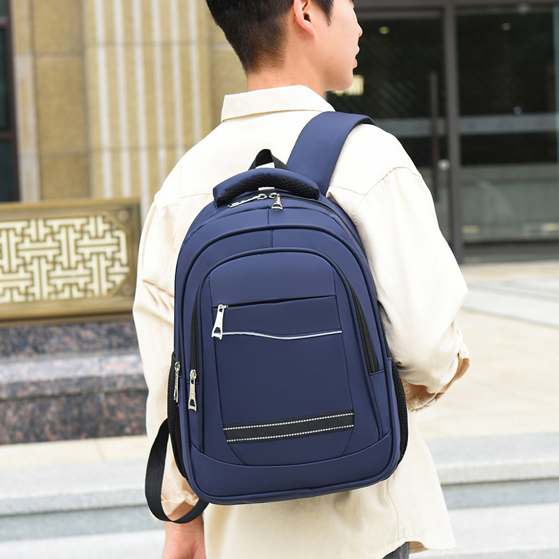 Mochila de gran capacidad de dos hombros bolsa de computadora de negocios viaje de negocios bolsa de viaje al trabajo bolsa de viaje de ocio bolsa de escuela de estudiante simple Application Scenario
