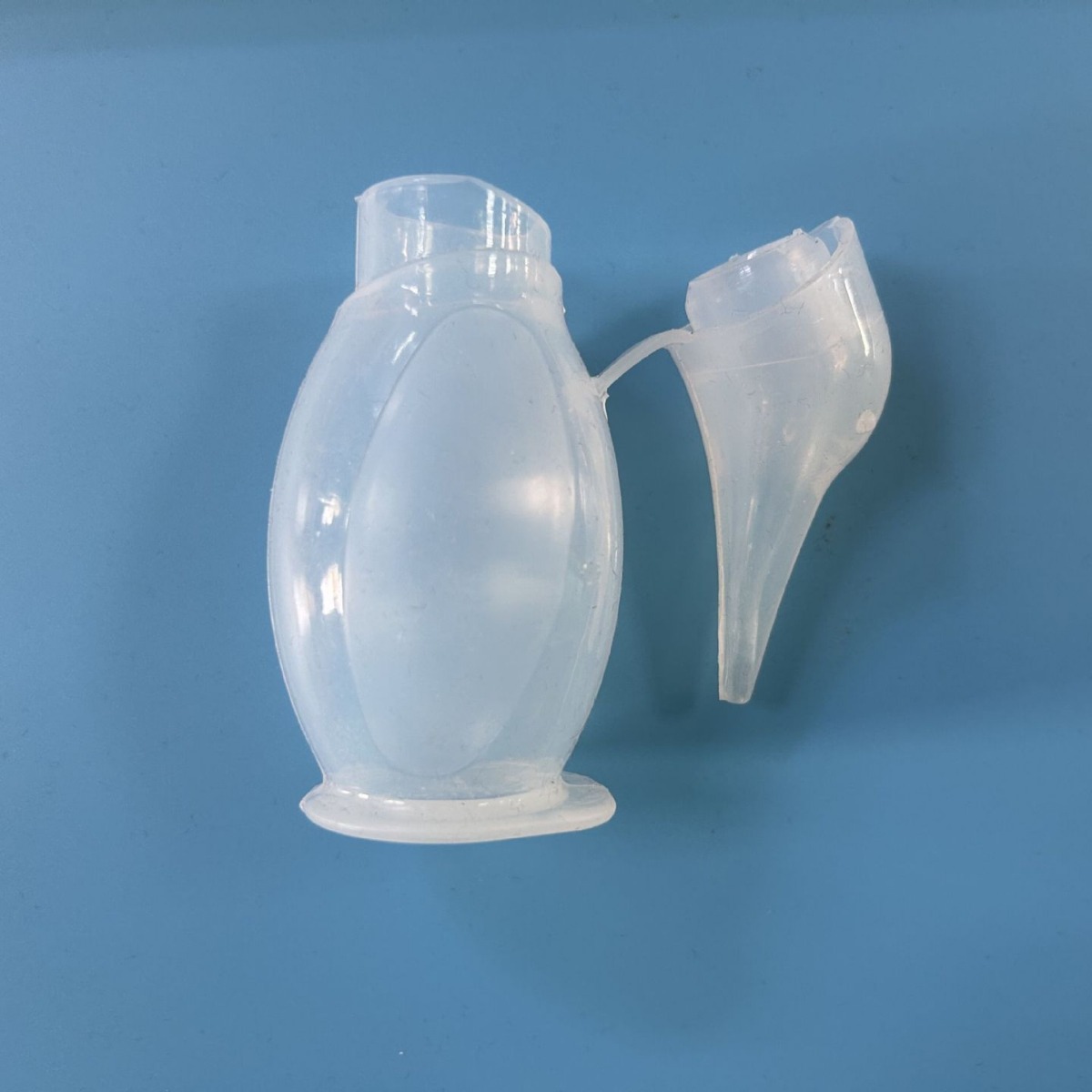 Silicone penguin nasal aspirator, aspirator, baby sputum aspirator, nasal discharge and snot, foreign soft-headed newborn amniotic fluid aspirator details Picture