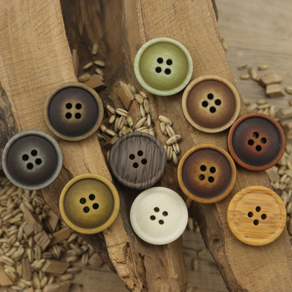 Vintage vintage grass green coffee-colored artistic shirt with resin buttons, brown and white windbreaker sweater buttons