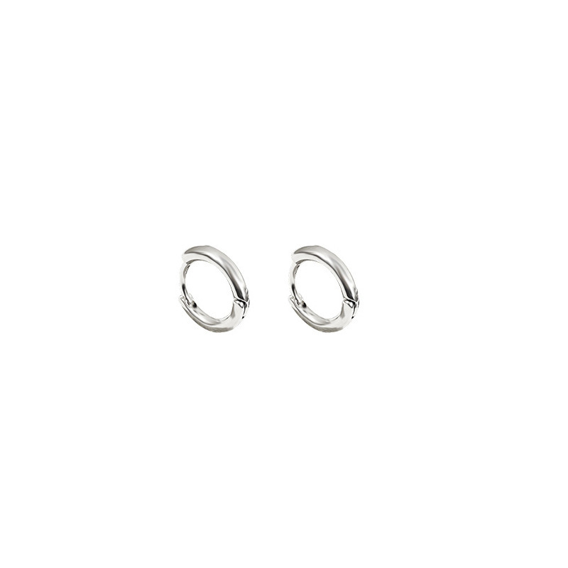 Fashionable and simple plain ring earrings, women's ear piercings, circle ear bone studs, elegant and simple, individual and cold style ear buckle accessories Item Picture