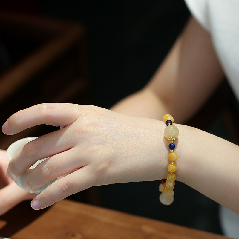 Qiu's Natural Xinjiang Golden Thread Jade Yellow Bracelet, best friend gift, small gourd tassel women's round bead jade bracelet Application Scenario
