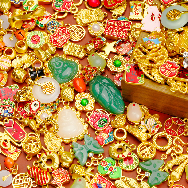 义乌配件DIY哑金项链手链吊坠大小孔国潮饰品配件抖音直播专供