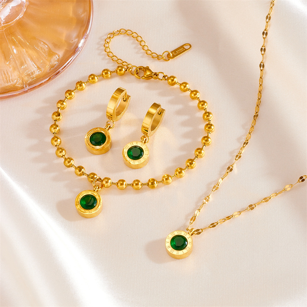 水晶锆石套链/锆石套链/耳圈套装/套装珍珠/木制工艺品产品图