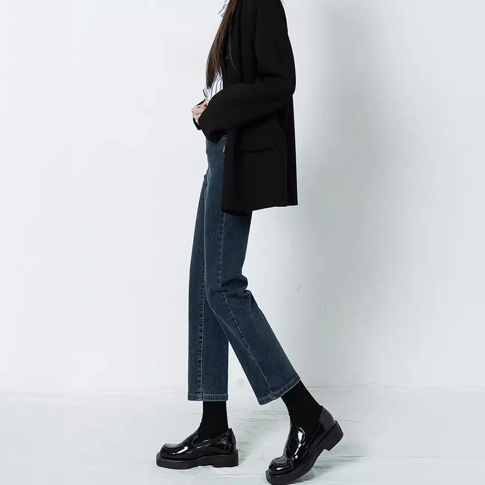 Straight Leg Jeans Women Spring Summer 2024 New Lean High-Waisted Large Size Fat Mm Nine Minutes Small Smoke Pipe Pants Application Scenario