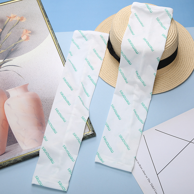 ins Hyuna style artistic cartoon cute cycling sun protection women ice sleeve arm guard ice silk sleeve sleeve for UV protection in summer Application Scenario