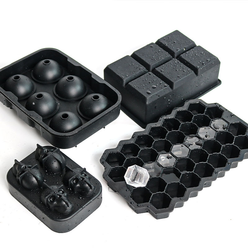 diy ice cube tray whisky ice cube creative square-shaped ice box, ice hockey mold with lid silicone ice cube tray Specification image