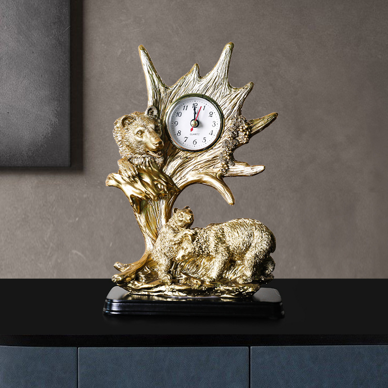 Nordic Light Luxury Creative Resin Animal Clock Clock Home Porch Living Room Retro Wine Cabinet Tv Cabinet Decoration details Picture
