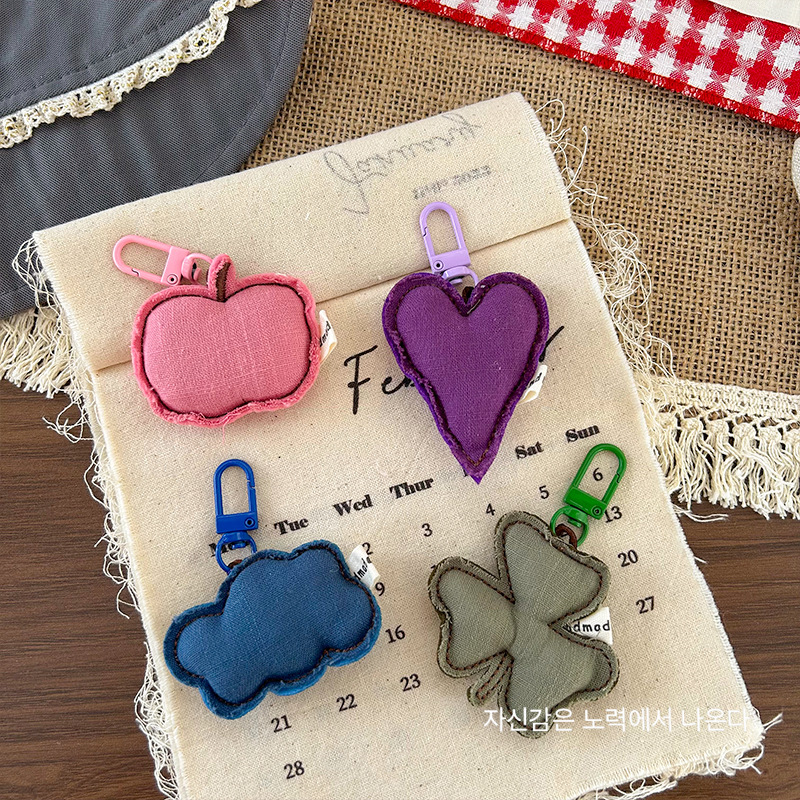 Korean-style cartoon cute apple fabric pendant, colorful keychain, children's versatile clothes, bags, mobile phone chain buckle Specification image