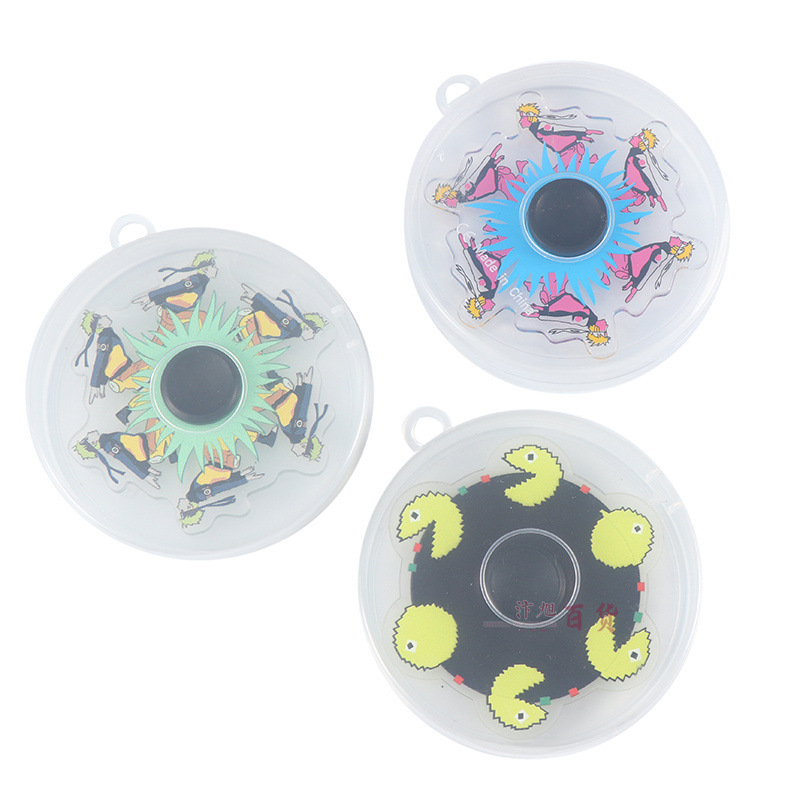 Tik Tok's naruto Fidget spinner spins naruto Sasuke's running fidget spinner