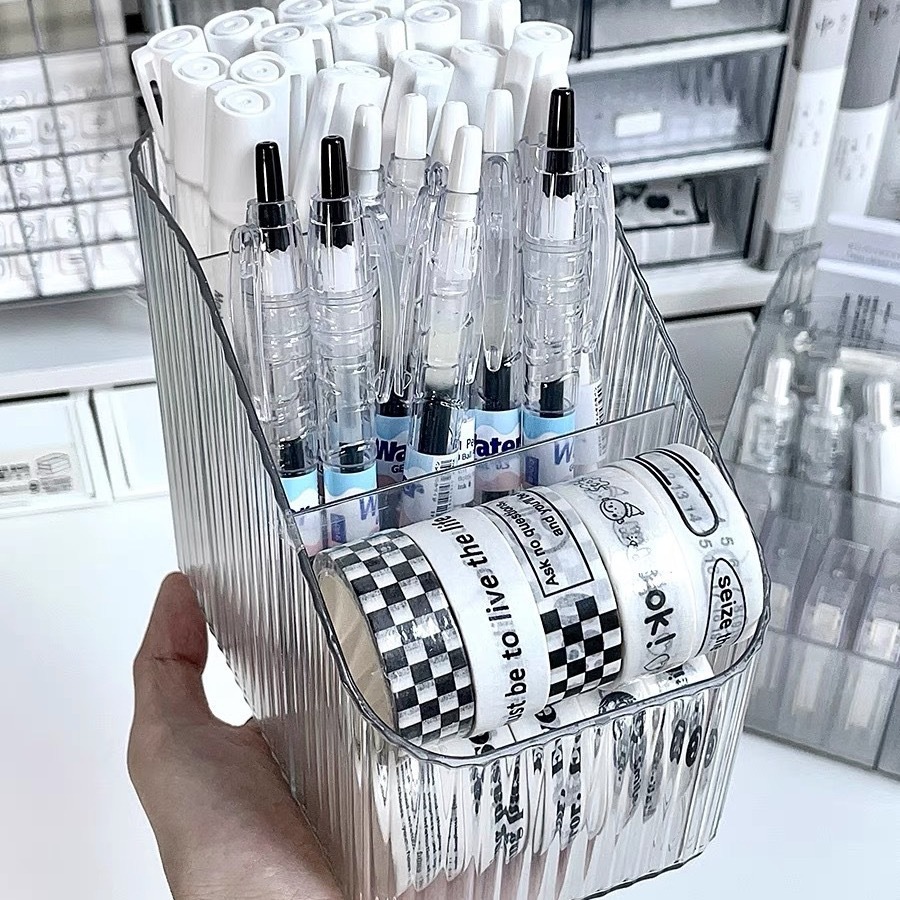 The transparent cosmetic storage box on the desk exudes a high-end feel. The light luxury acrylic dressing table storage box and pen holder are suitable for office use Specification image