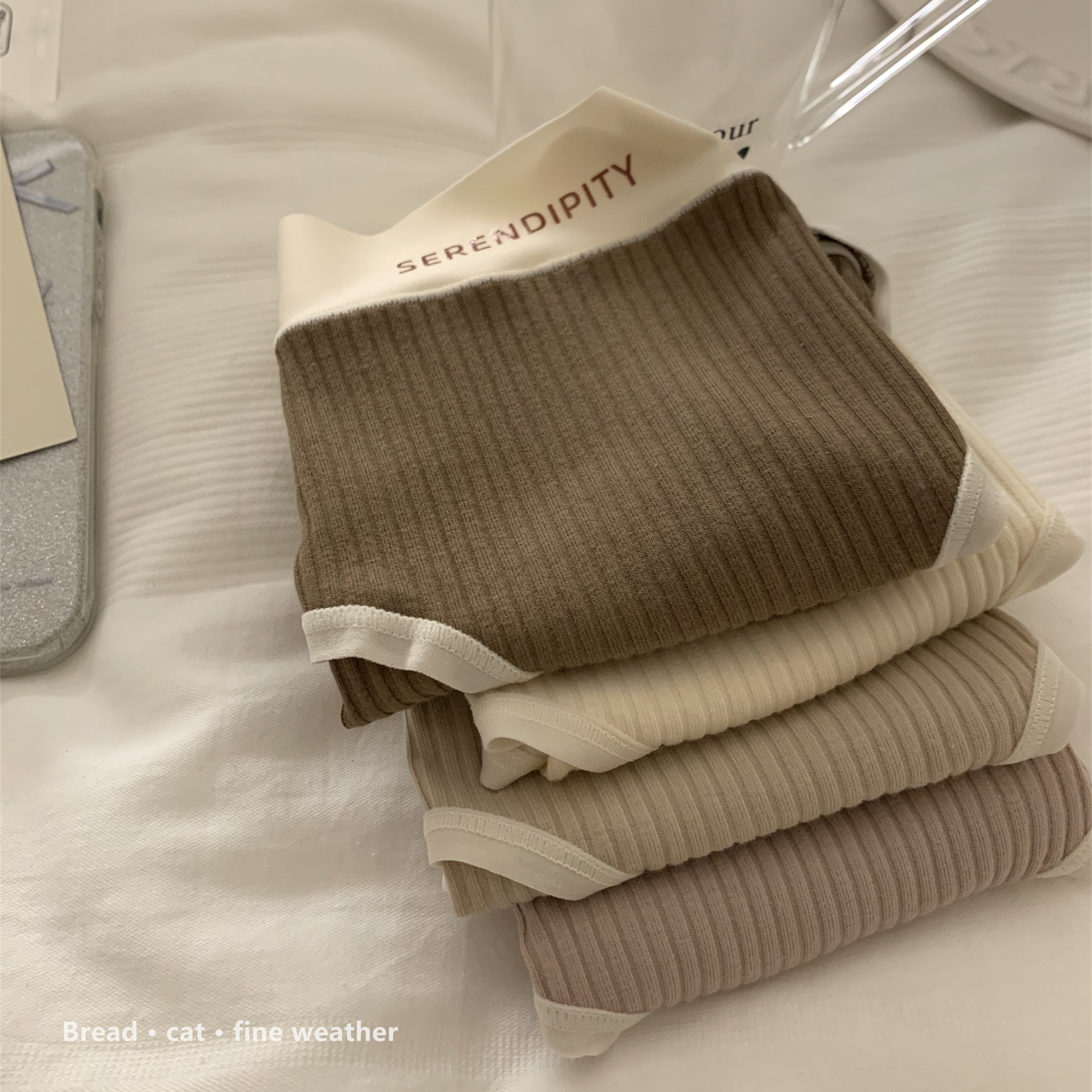 Autumn and winter threaded pure cotton women's underwear with letter edges, comfortable, skin-friendly, breathable mid-waist, antibacterial women's triangle pants Specification image