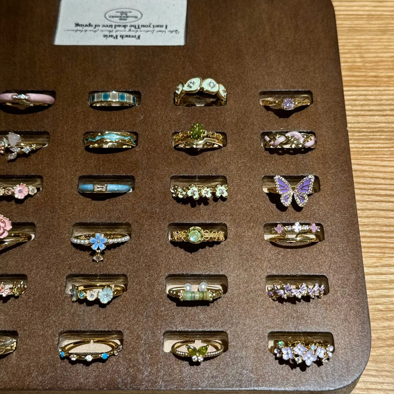 Goteo de aceite esmalte mariposa anillo mujer nicho premium sentido luz extravagancia no se pierda color influenciador estilo explosivo deslumbrante multiplos anillos Application Scenario