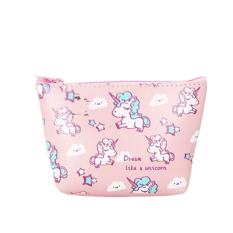 女生独角兽零白底实物图