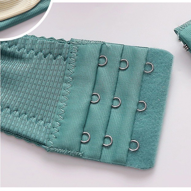 For foreign trade, there are thin-walled, cross-border adjustable, comfortable and breathable D-cup 40-46 bra sets details Picture