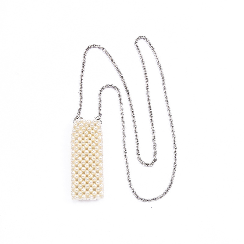 A small chanel-style slender pearl mouth red envelope with pearl woven chain, detachable crossbody bag and storage bag Item Picture