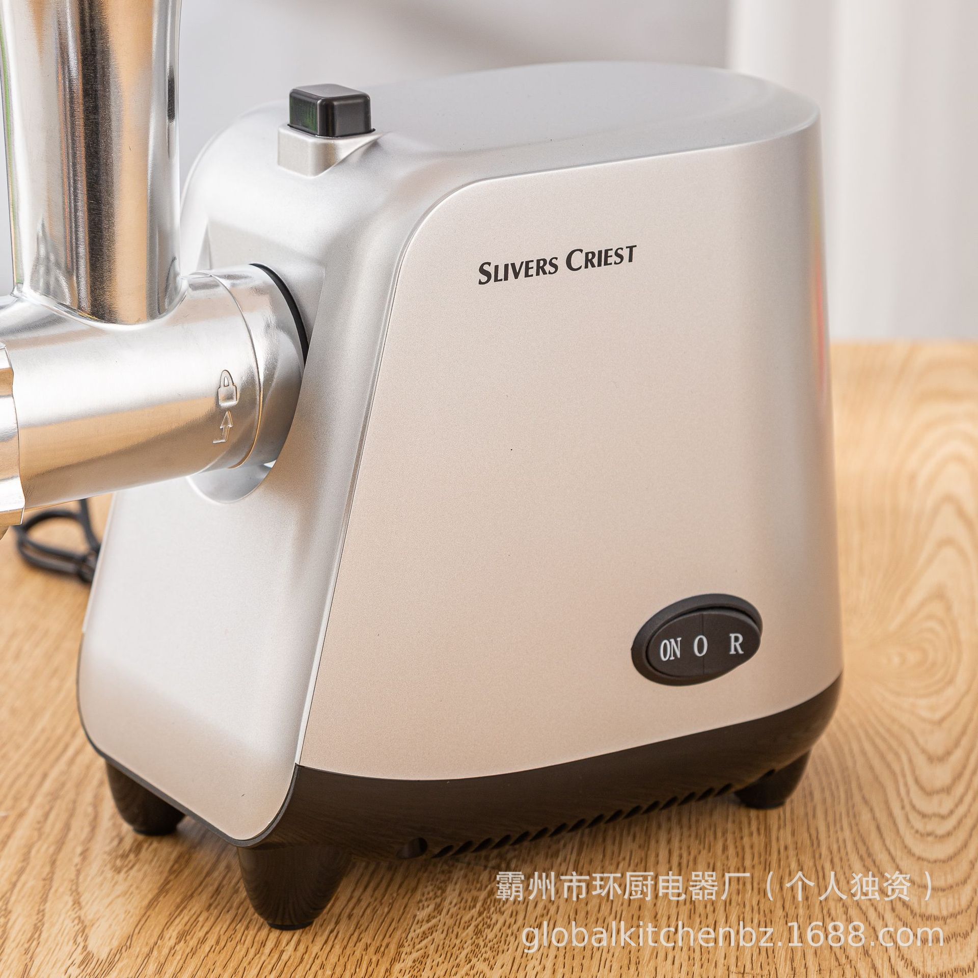 The Large-Sized Meat Grinder For Foreign Trade Is Multi-Functional And Durable. It Features A Garlic Paste Handle For Mixing And Mincing Meat, And Is Made Of Stainless Steel Application Scenario