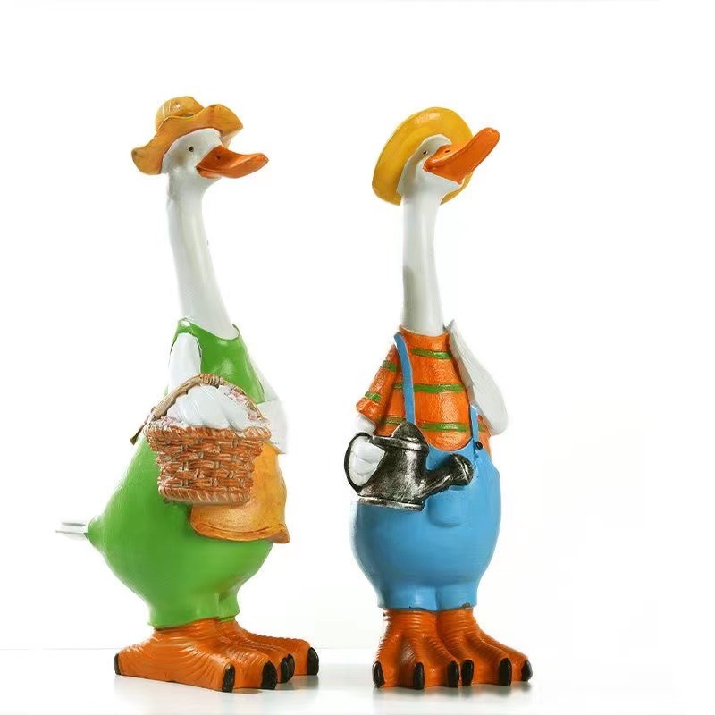 Creative cartoon duck resin craft outdoor garden garden decoration pieces American countryside simulation animal landscape Item Picture