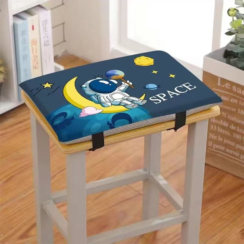 Cartoon student classroom chair cushions, pain-proof chair bottom cushions for prolonged sitting, thickened sponge Item Picture