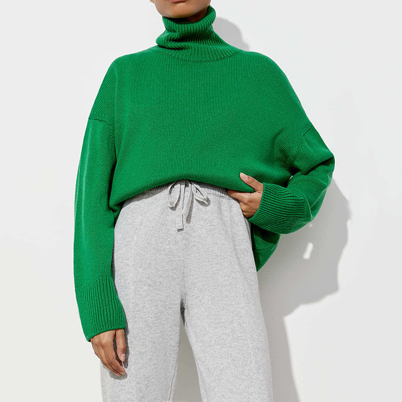 High-neck pullover, solid color high-neck sweater for autumn and winter, comfortable, loose, classic and versatile, elegant sweater top for women Application Scenario