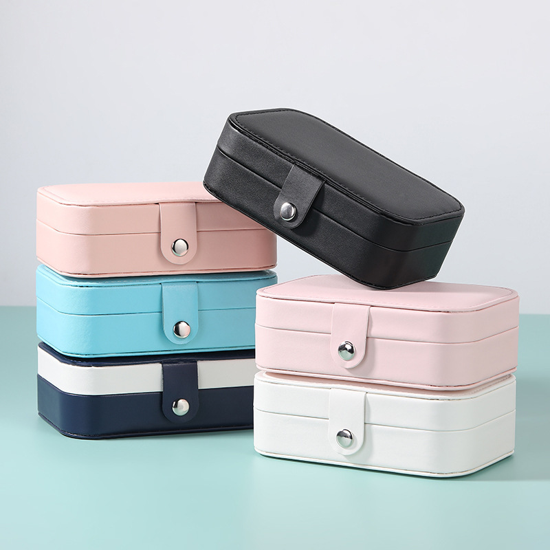 Multifunctional jewelry storage box Application Scenario