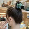The handcrafted flower-shaped fish-mouth clip, top clip, back of the head, and hair clipping clip are all elegant Korean-style hair accessories details Picture