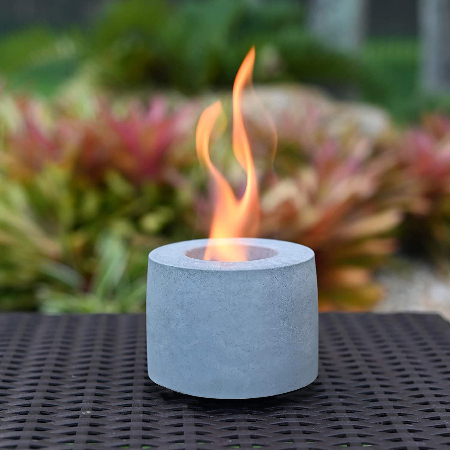 Table top alcohol burner domestic non - carbon small stove heating furnace round cement furnace Application Scenario