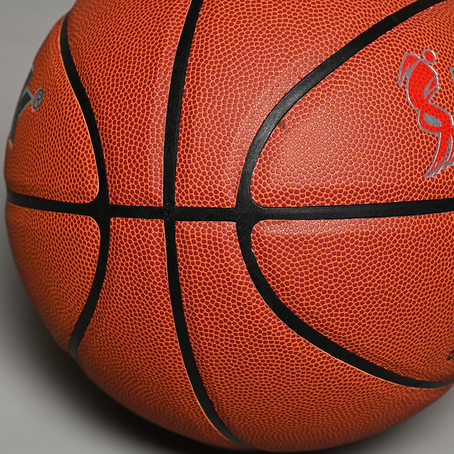 Wholesale of new basketball training balls, inflatable balls and leisure sports toys for adult and children's competitions Specification image
