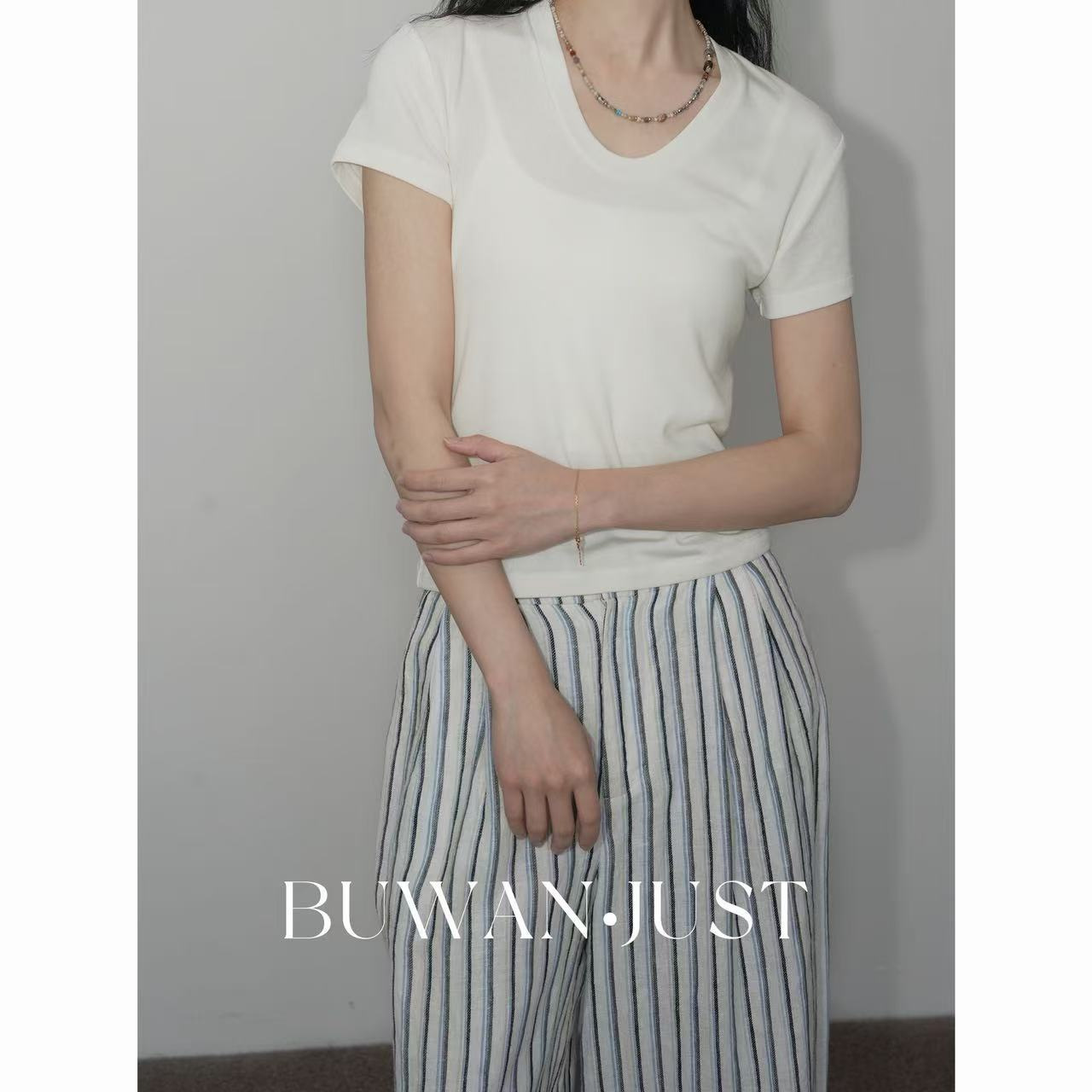 瘦瘦T 柔软莱赛尔醋酸绵羊毛显瘦U领T恤女装 26夏季新款短袖上衣t