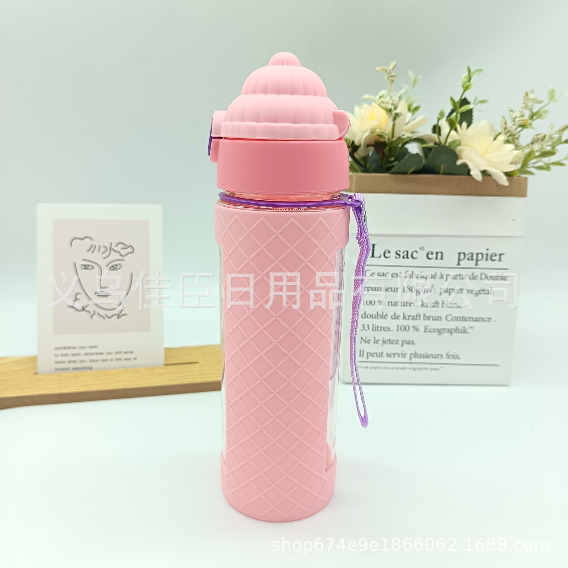 Wholesale sports water bottles for export, dopamine, cute large-capacity straw cups, bouncing LIDS, portable sports space cups Specification drawing