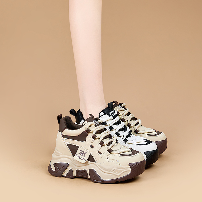 女式休闲单鞋实物图