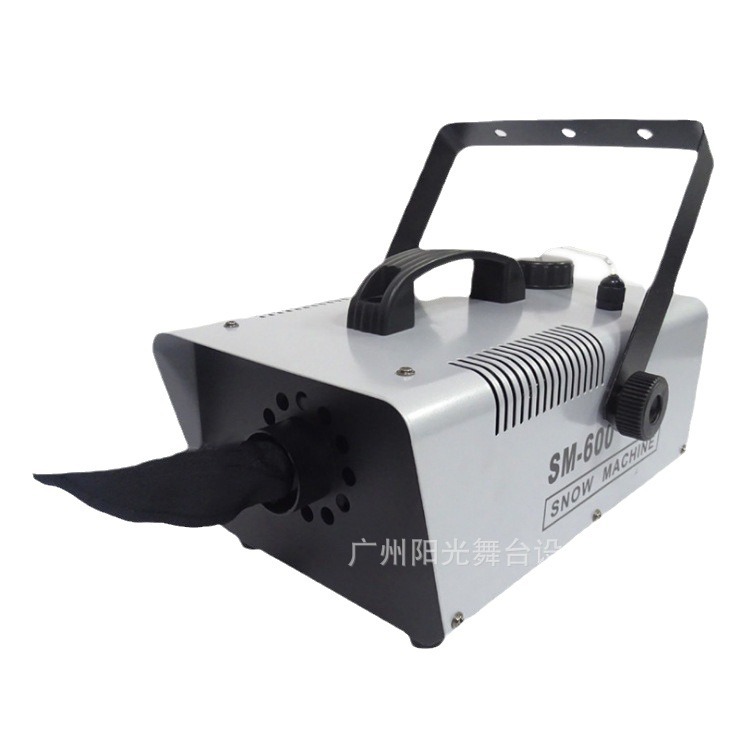 Manufacturers Processing Custom Stage Special Effects Equipment 600W Large Snow Machine Bar Wedding Snow Spraying Machine Snow Machine Item Picture