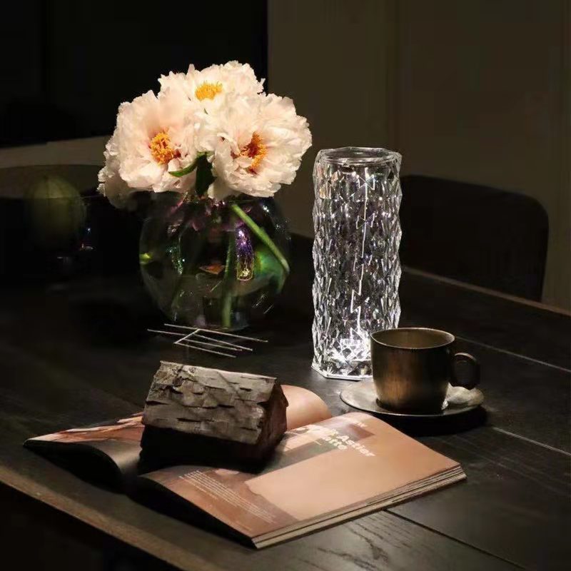 西班牙玫瑰花瓣水晶RGB16色卧室氛围桌面装饰YSB充电台灯详情图3
