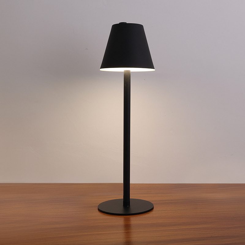 Cross-border bestseller led table lamp, simple and retro coffee shop atmosphere lamp, table lamp, touch usb charging bar table lamp Specification image