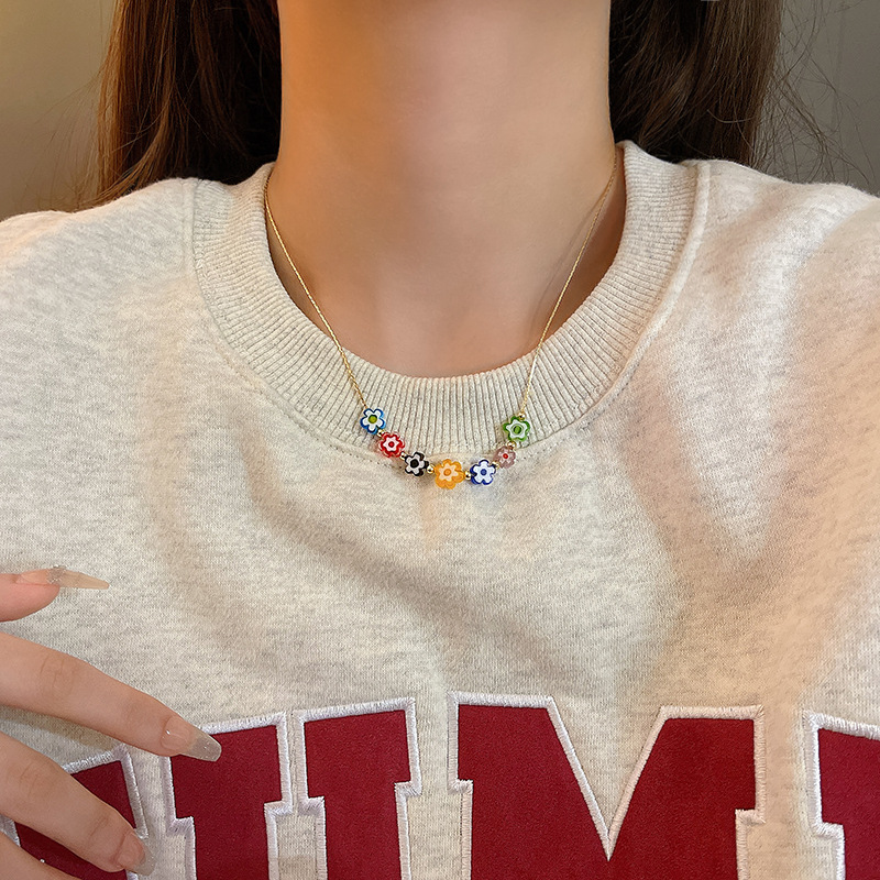 彩色琉璃花朵项链女ins风甜美百搭高级感锁骨链春夏季网红配饰品