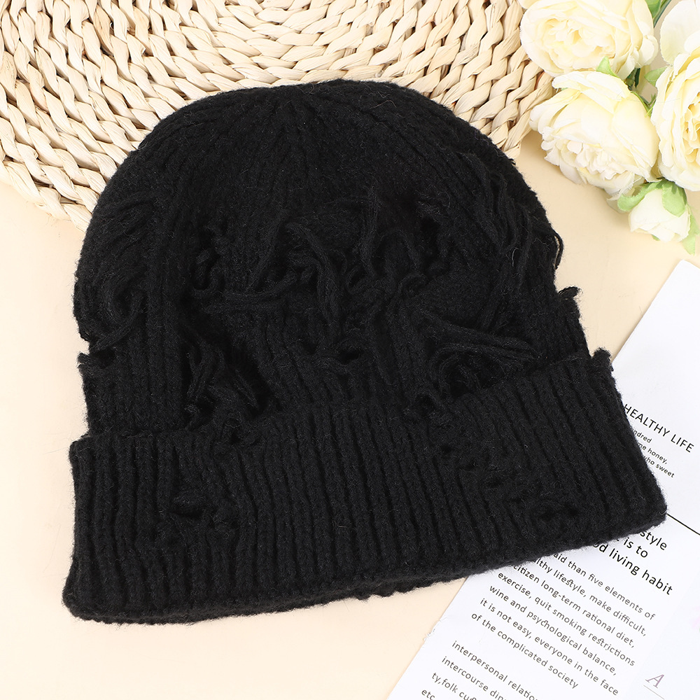 Brand [Sondona] 2025 Autumn and Winter Bestseller: Korean-style perforated design adult hats for both men and women, uniform size, high-quality skin-friendly woolen knitted hats, warm in winter, not easy to deform, flattering face, small cold hat, high-end and versatile Application Scenario